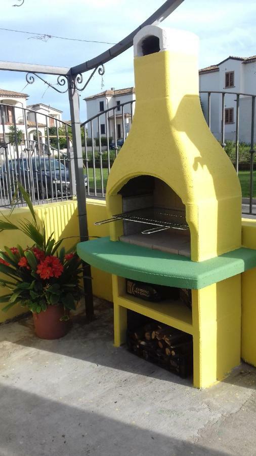Appartamento Indipendente Al Piano Seminterrato Girasole Exterior foto